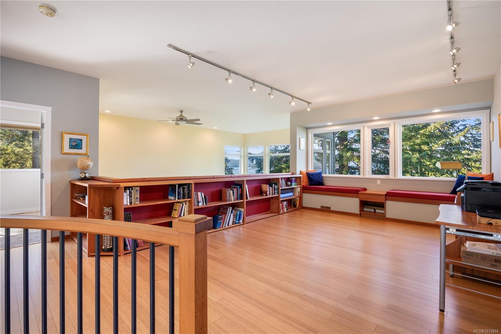 5898 Race Point Rd, Campbell River, BC