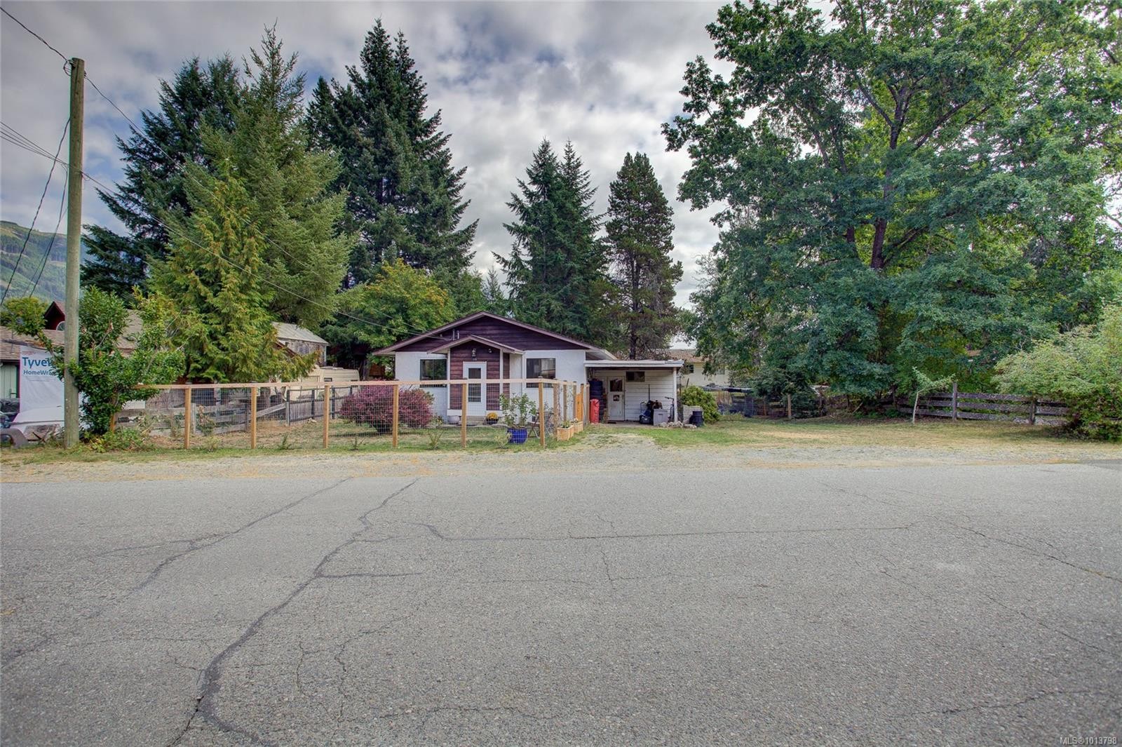 115 Boundary Rd, Lake Cowichan, BC