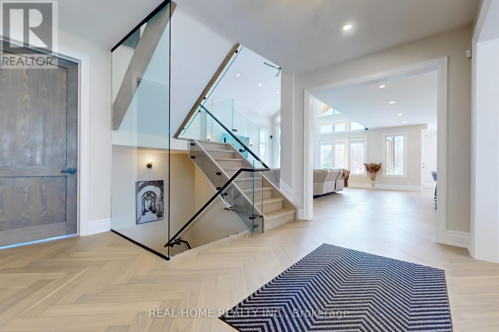 8 Knowles Crescent, Seguin, ON - Indoor Photo Showing Other Room