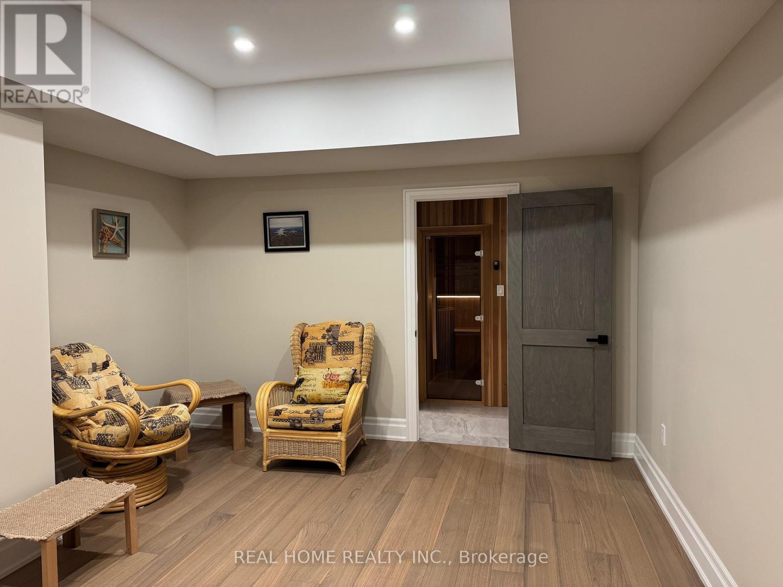 spa - 8 Knowles Crescent, Seguin, ON - Indoor Photo Showing Other Room