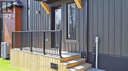 side entrance to mudroom -