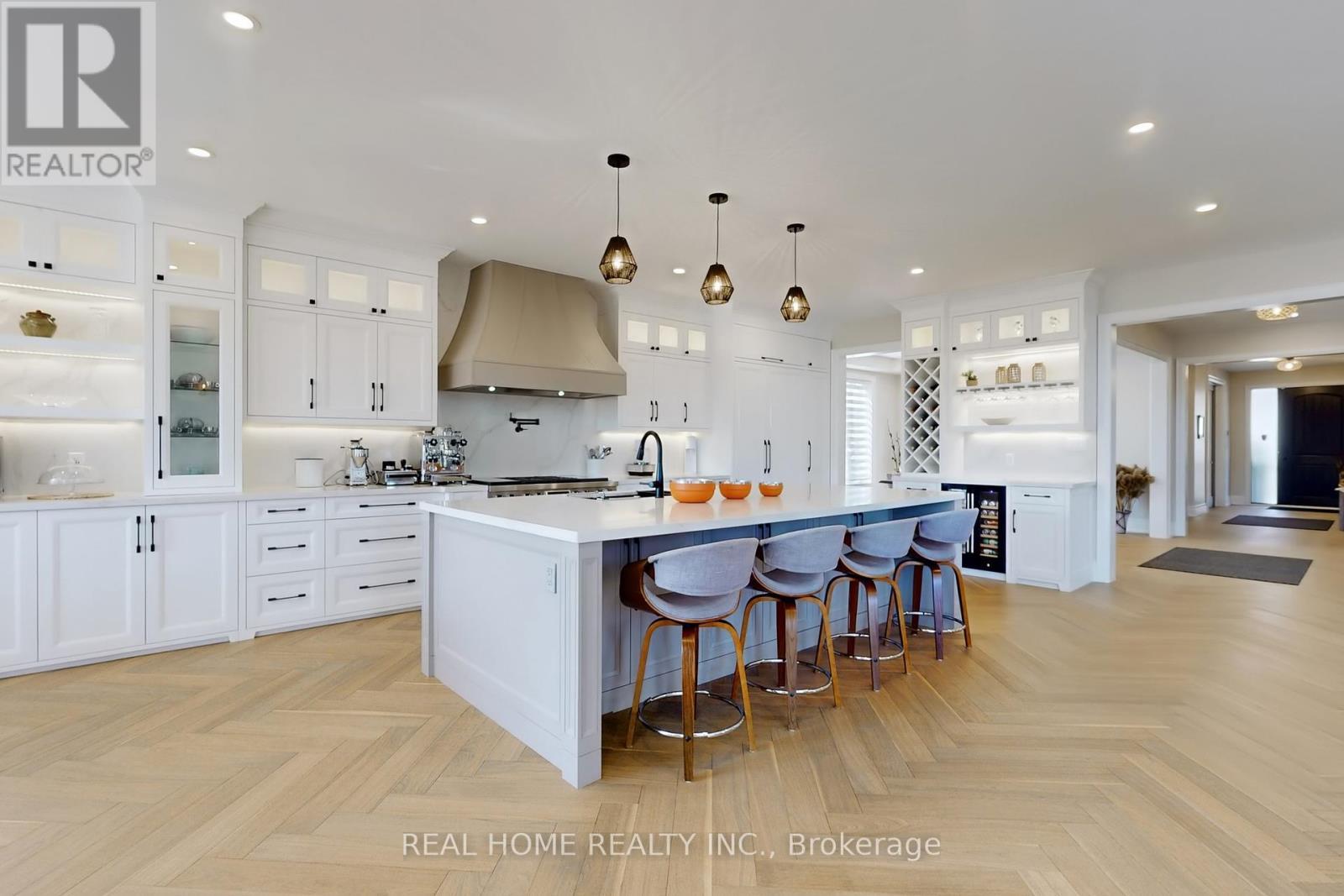 8 Knowles Crescent, Seguin, ON - Indoor Photo Showing Kitchen With Upgraded Kitchen