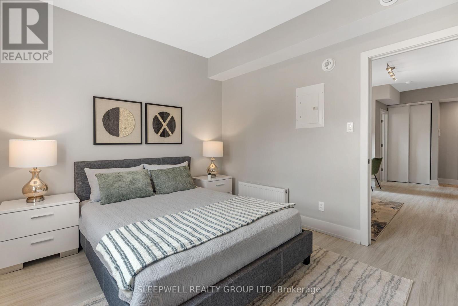 46 Nelson Street, Ottawa, ON - Indoor Photo Showing Bedroom