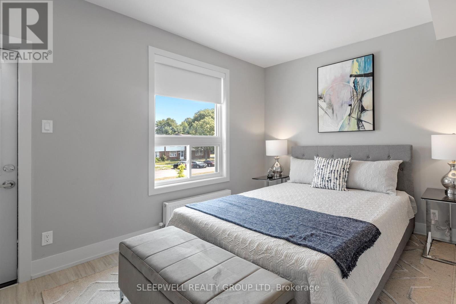 46 Nelson Street, Ottawa, ON - Indoor Photo Showing Bedroom