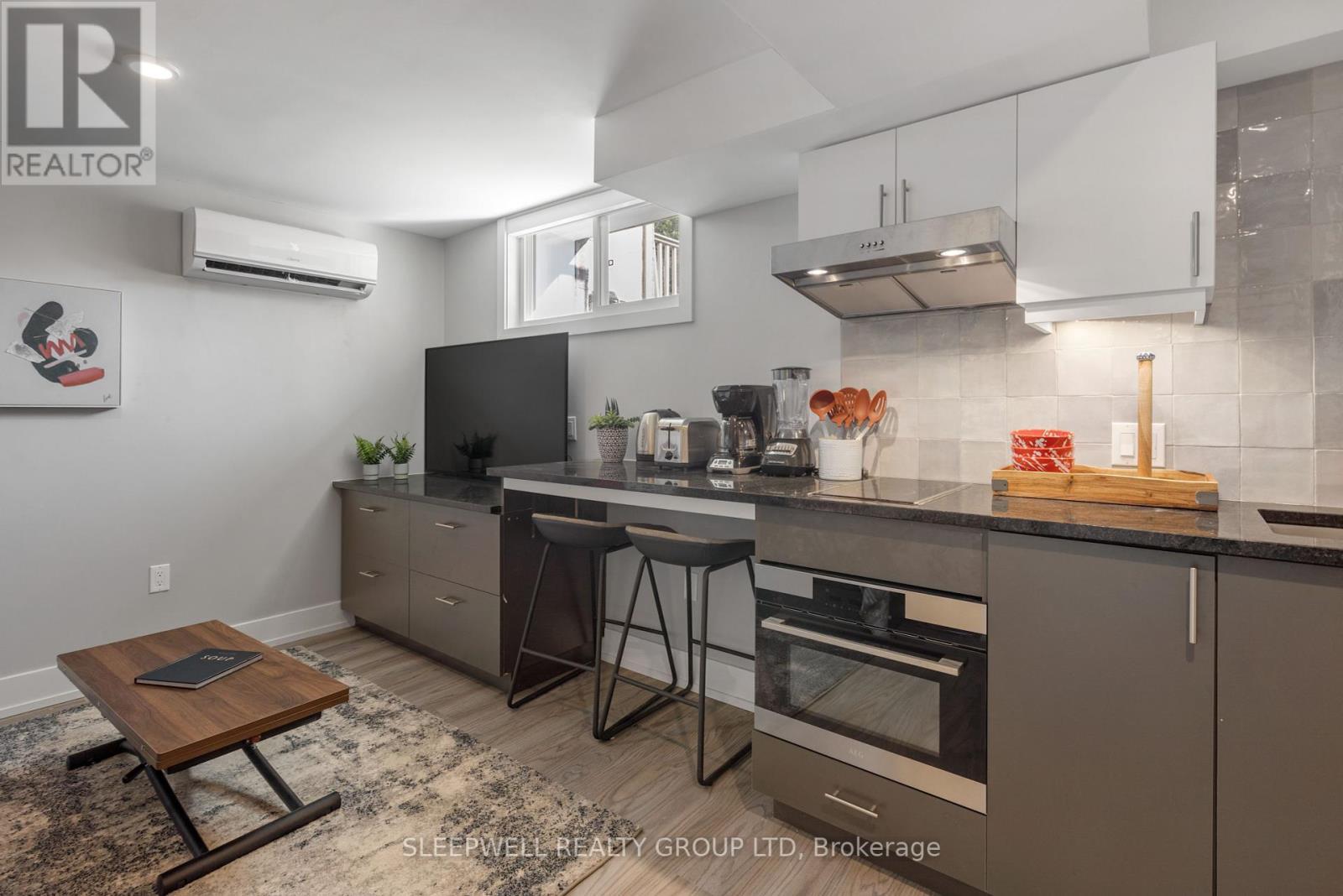 46 Nelson Street, Ottawa, ON - Indoor