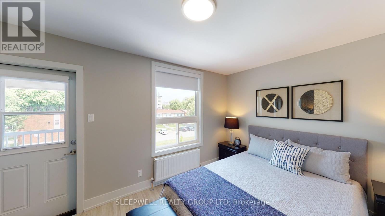 46 Nelson Street, Ottawa, ON - Indoor Photo Showing Bedroom