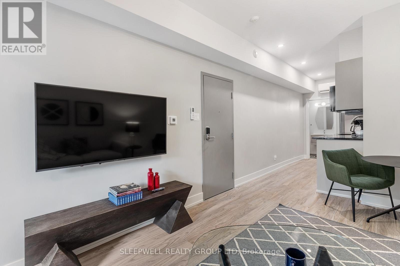 46 Nelson Street, Ottawa, ON - Indoor