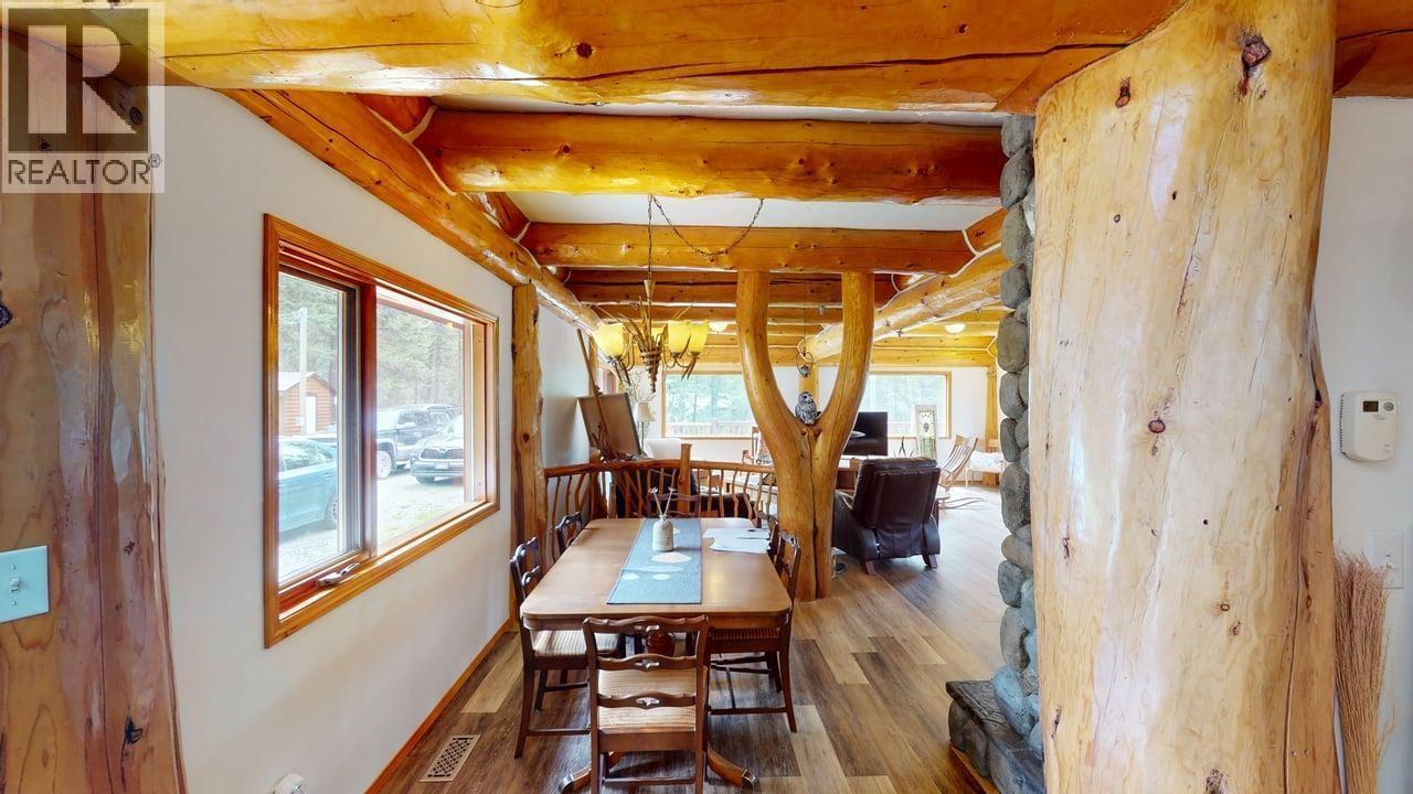 6419 Lambley Road, 100 Mile House, BC - Indoor Photo Showing Other Room