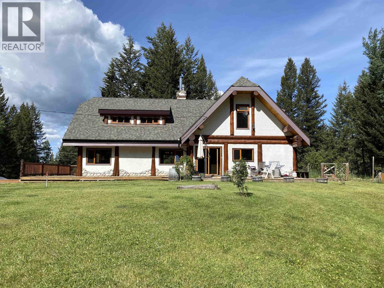 6419 Lambley Road, 100 Mile House, BC - Outdoor With Deck Patio Veranda