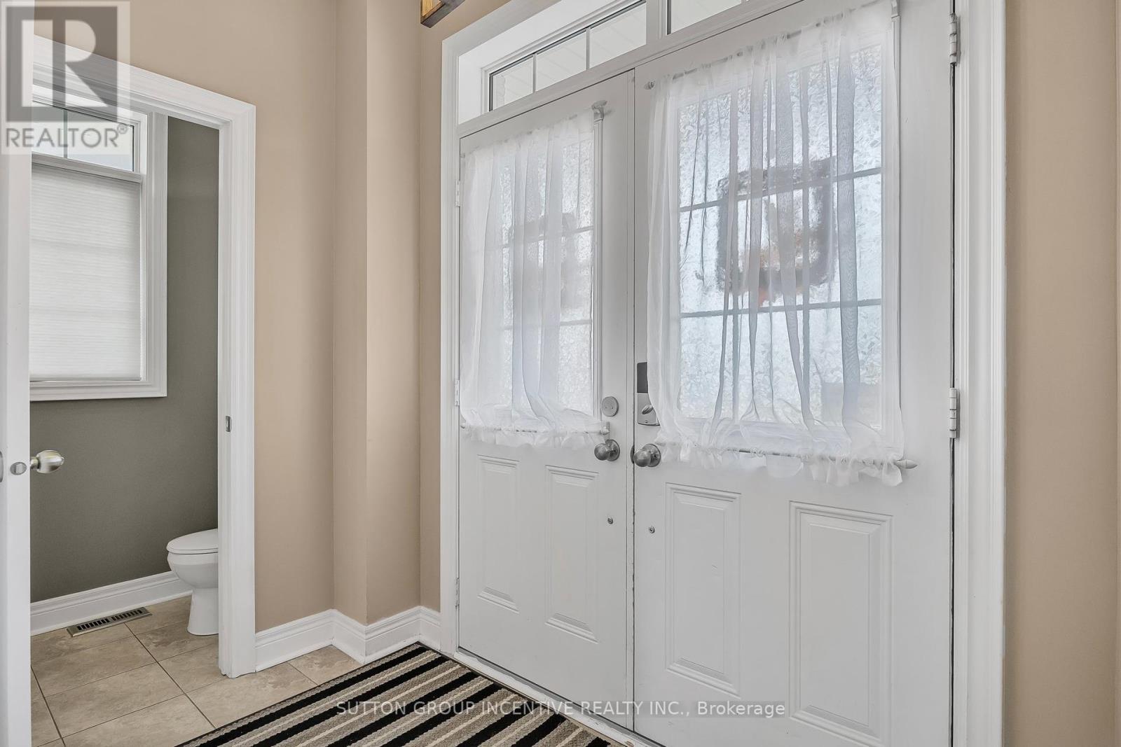 76 Forsyth Crescent, Barrie, ON - Indoor Photo Showing Other Room