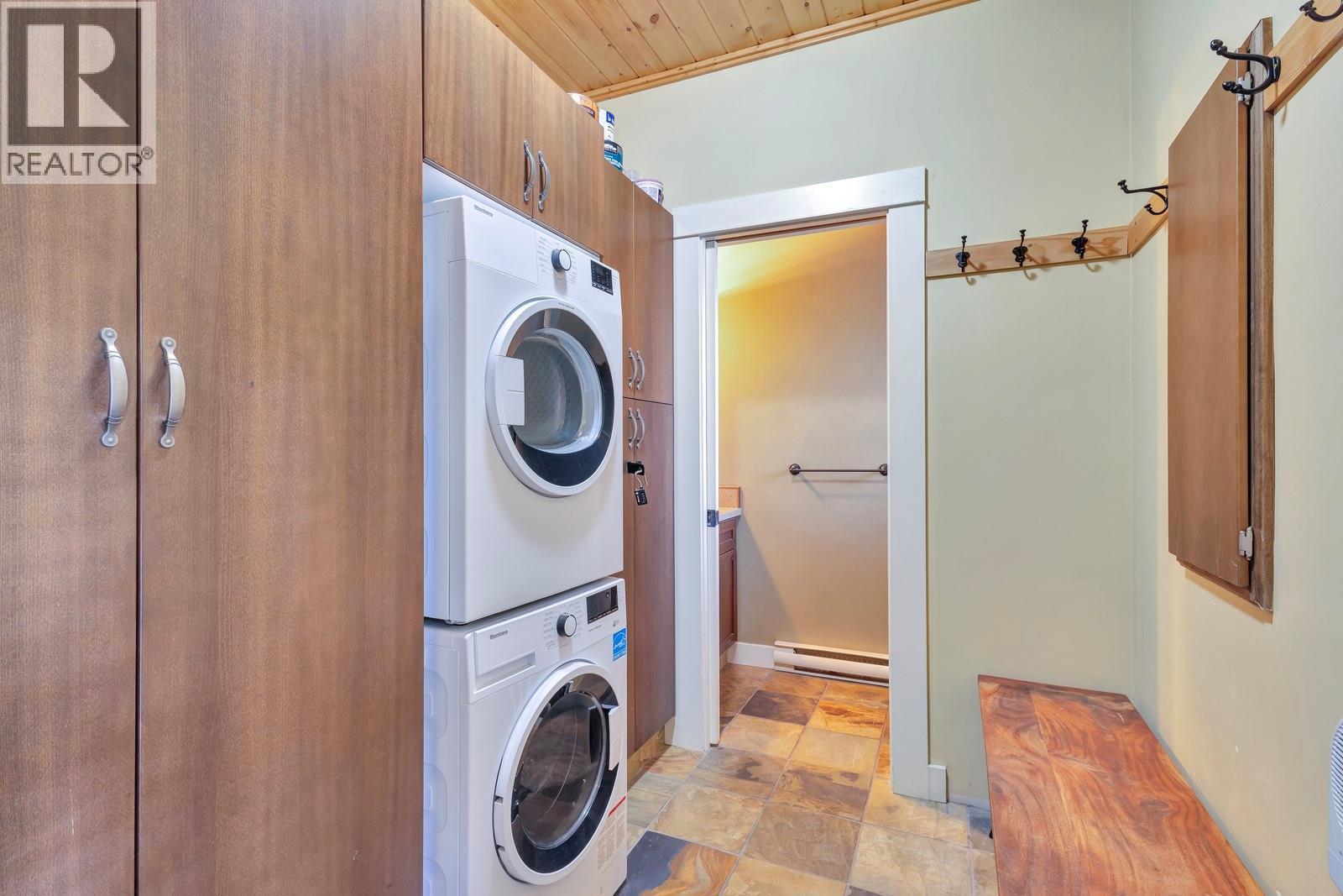 1211 Apex Mountain Road Unit# 1, Penticton, BC - Indoor Photo Showing Laundry Room