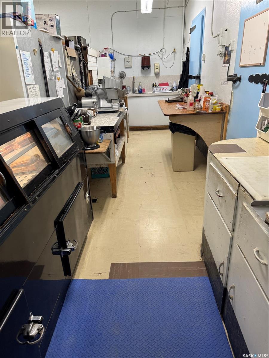 102 Main Street, Limerick, SK