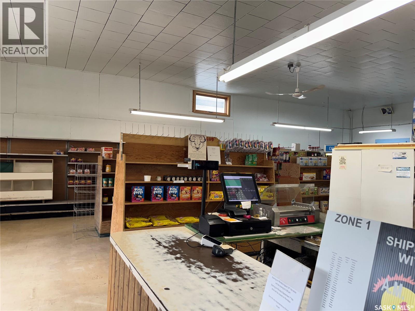 102 Main Street, Limerick, SK