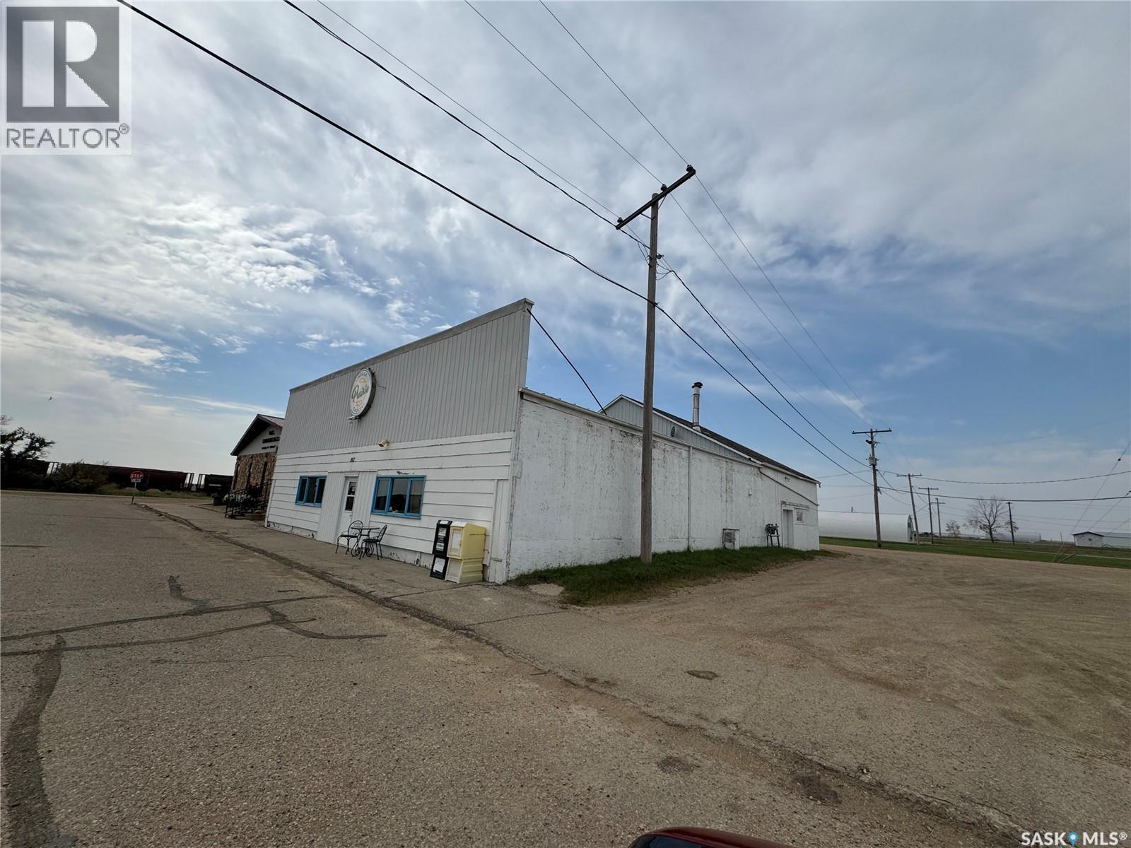 102 Main Street, Limerick, SK
