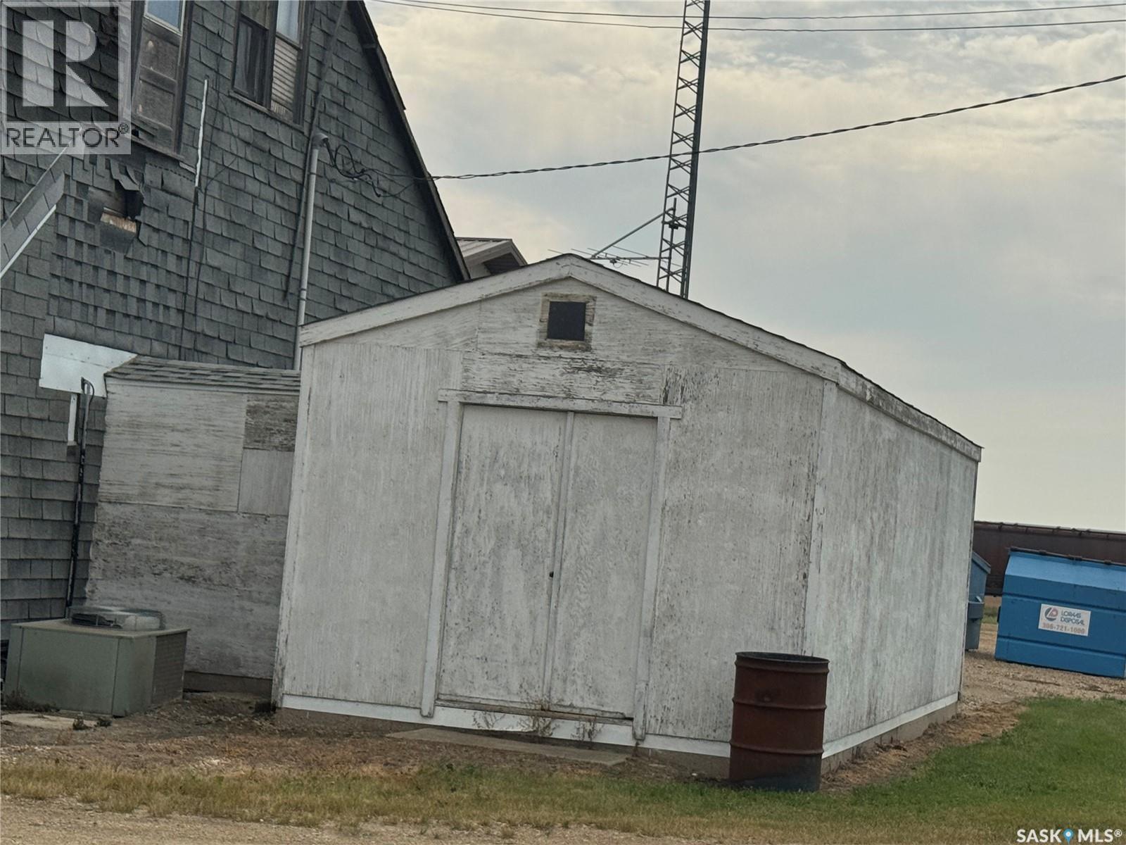 102 Main Street, Limerick, SK