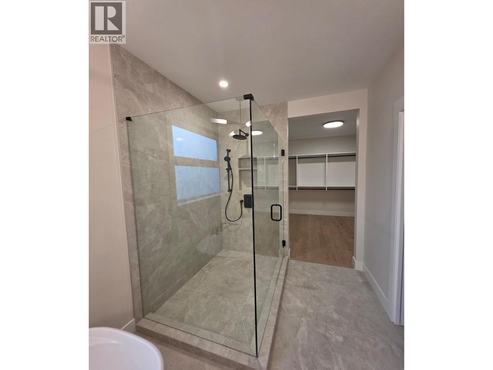 2538 Pinnacle Ridge Drive, West Kelowna, BC - Indoor Photo Showing Bathroom