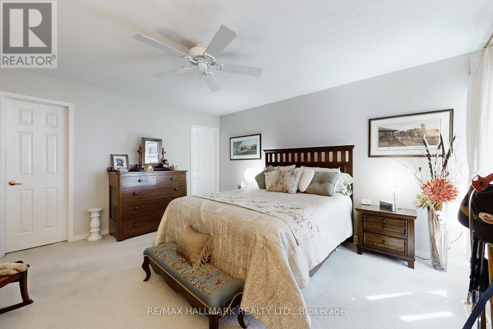 8 Greenfield Place, Wilmot, ON - Indoor Photo Showing Bedroom