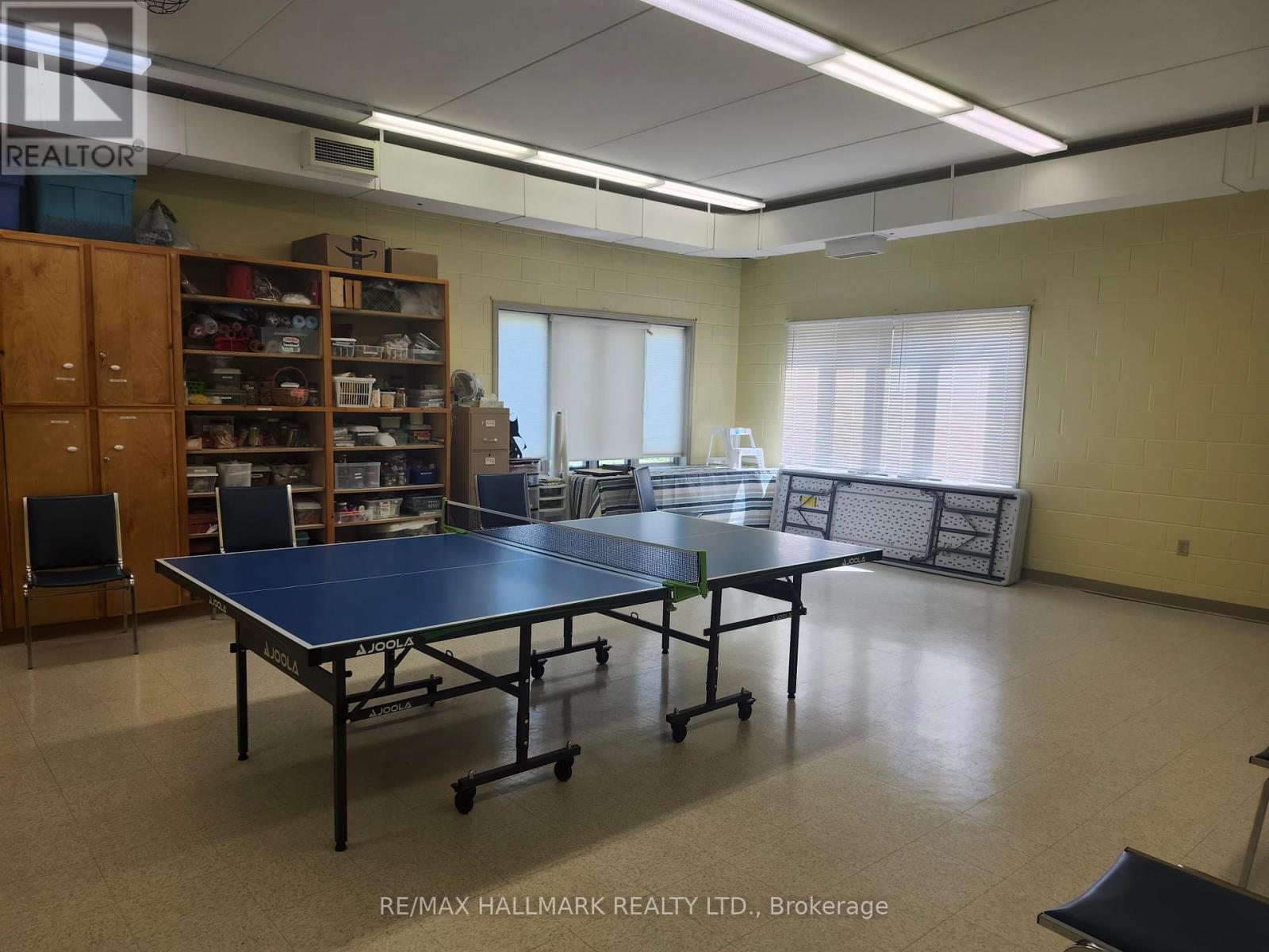 8 Greenfield Place, Wilmot, ON - Indoor