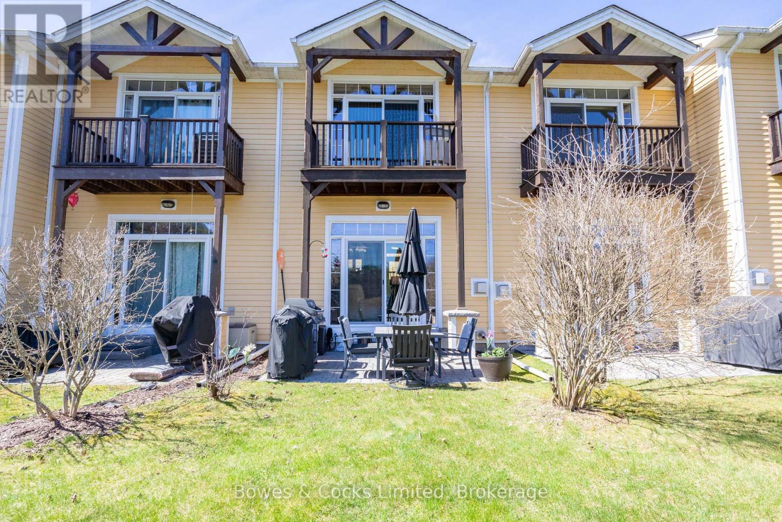 18 - 1579 Anstruther Lake Road, North Kawartha, ON - Outdoor With Facade