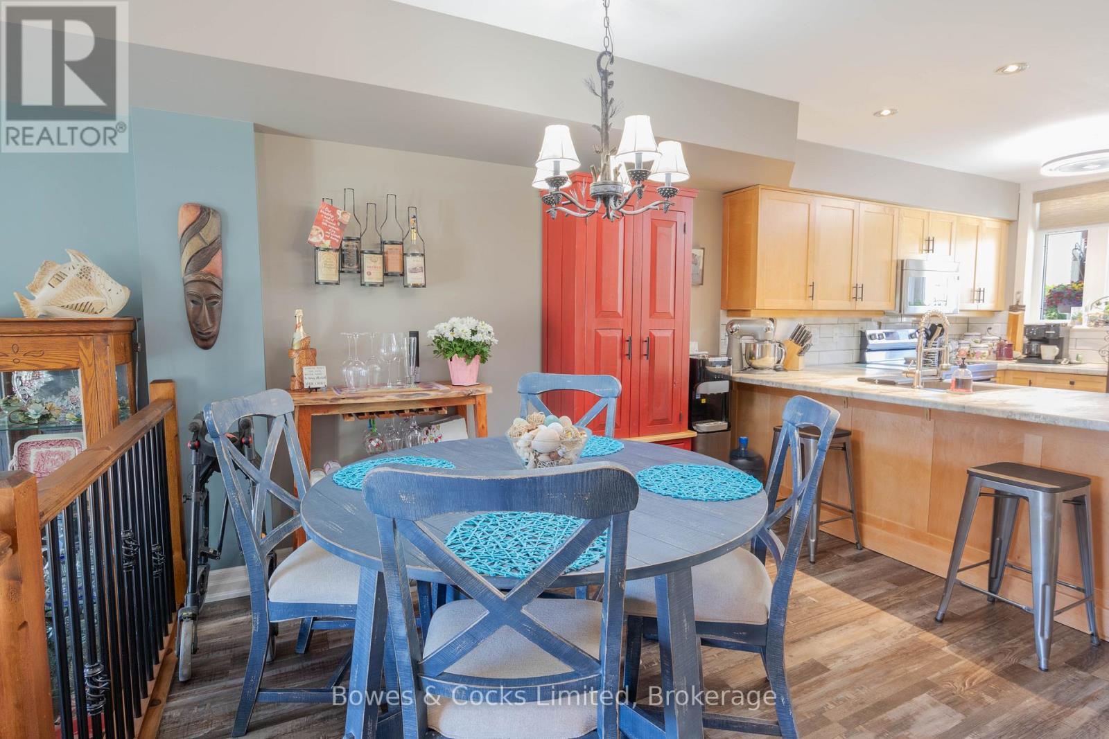 18 - 1579 Anstruther Lake Road, North Kawartha, ON - Indoor Photo Showing Dining Room
