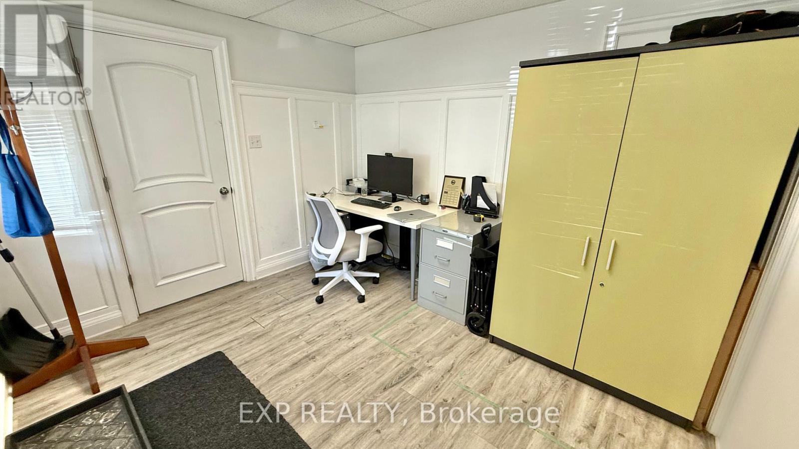 74 Queen Street N, Kitchener, ON