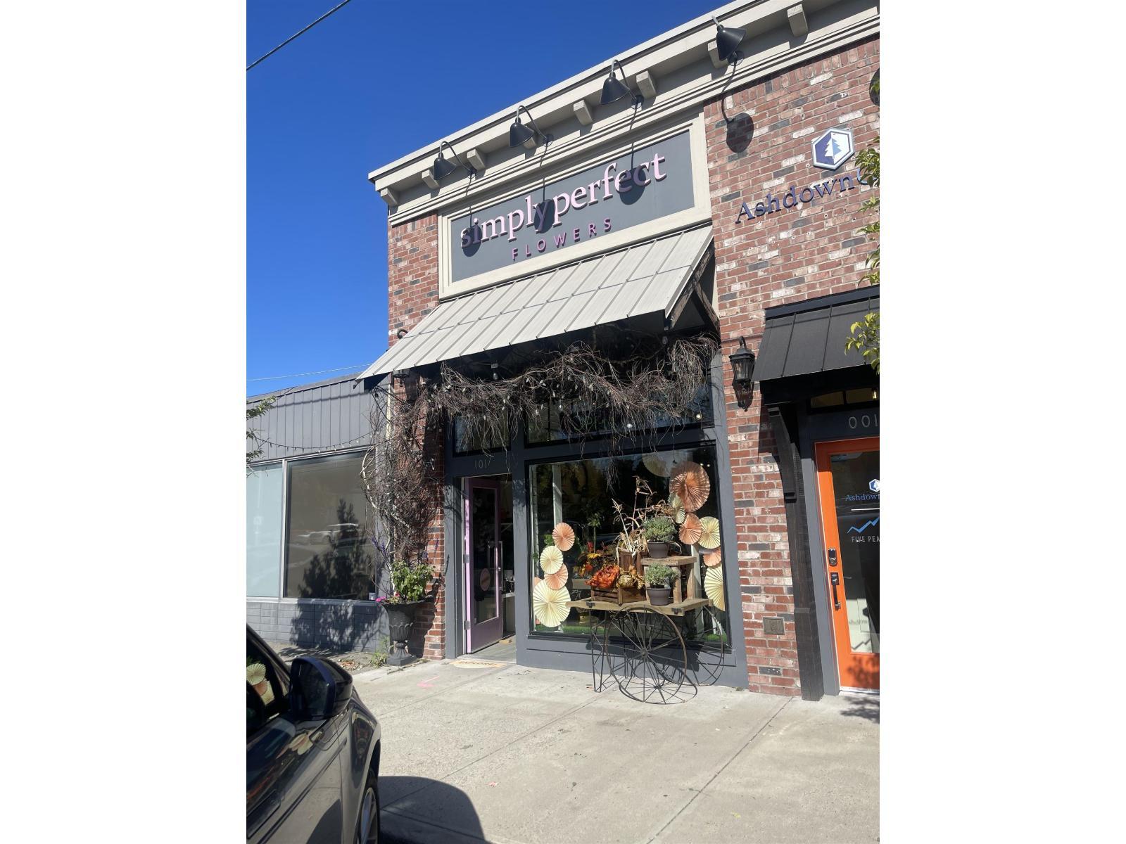 101 33721 South Fraser Way, Abbotsford, BC