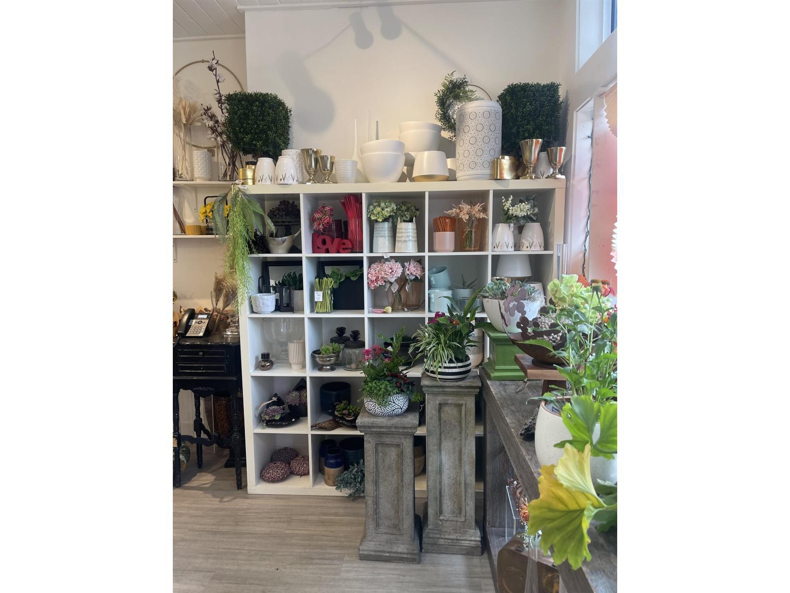 101 33721 South Fraser Way, Abbotsford, BC