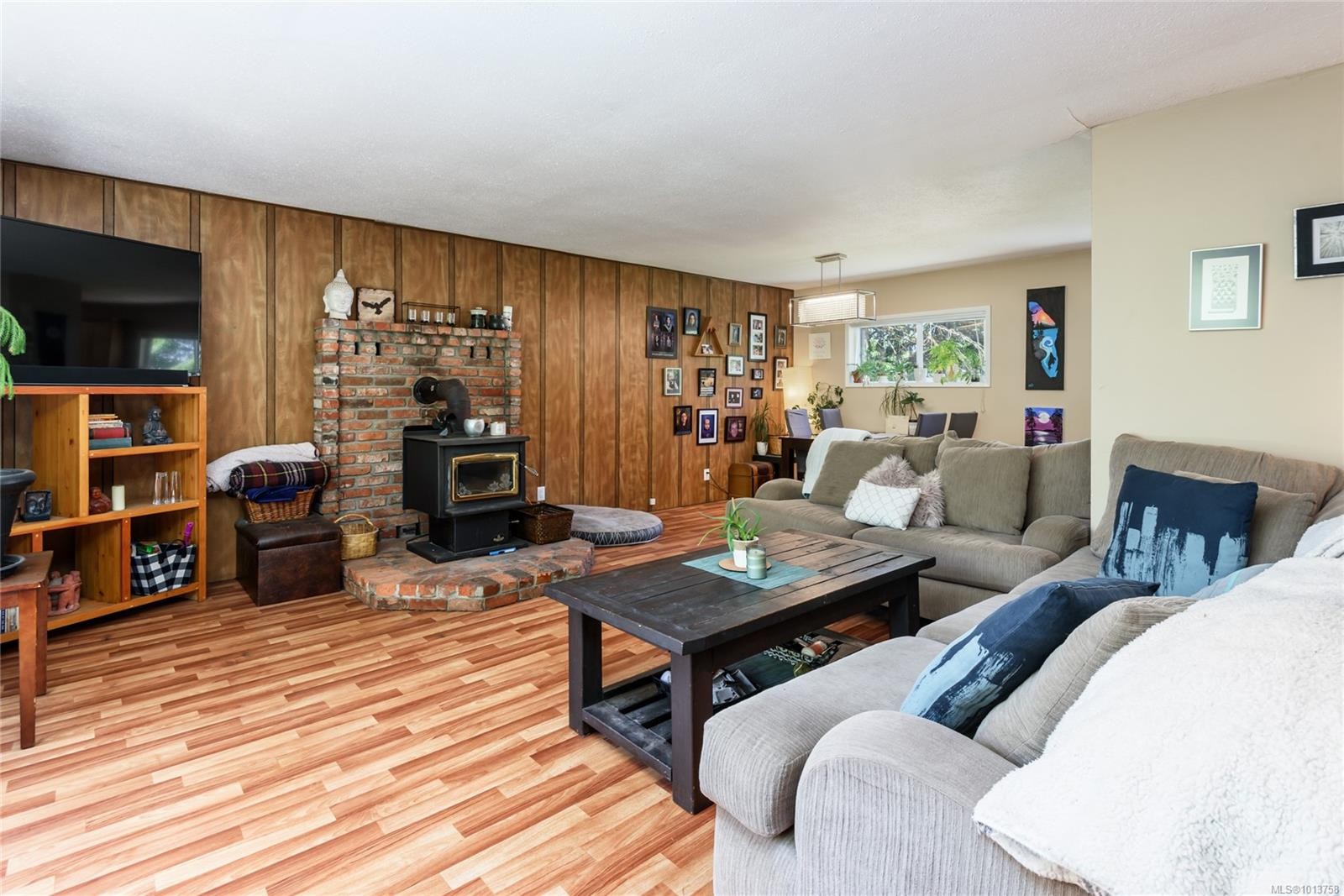 2030 Black Creek Rd, Black Creek, BC