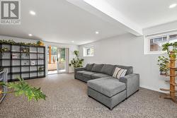 Spacious family room -