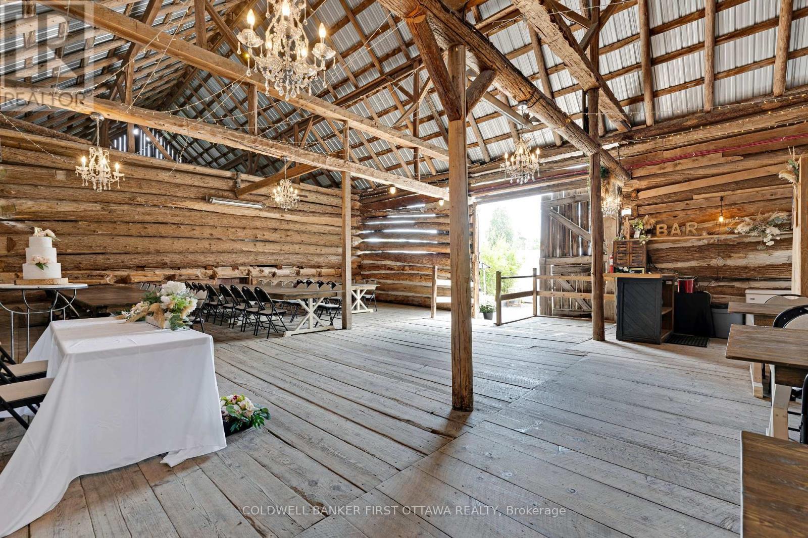 Main reception barn. Seats 75-100 - 3840 Old Almonte Road, Ottawa, ON