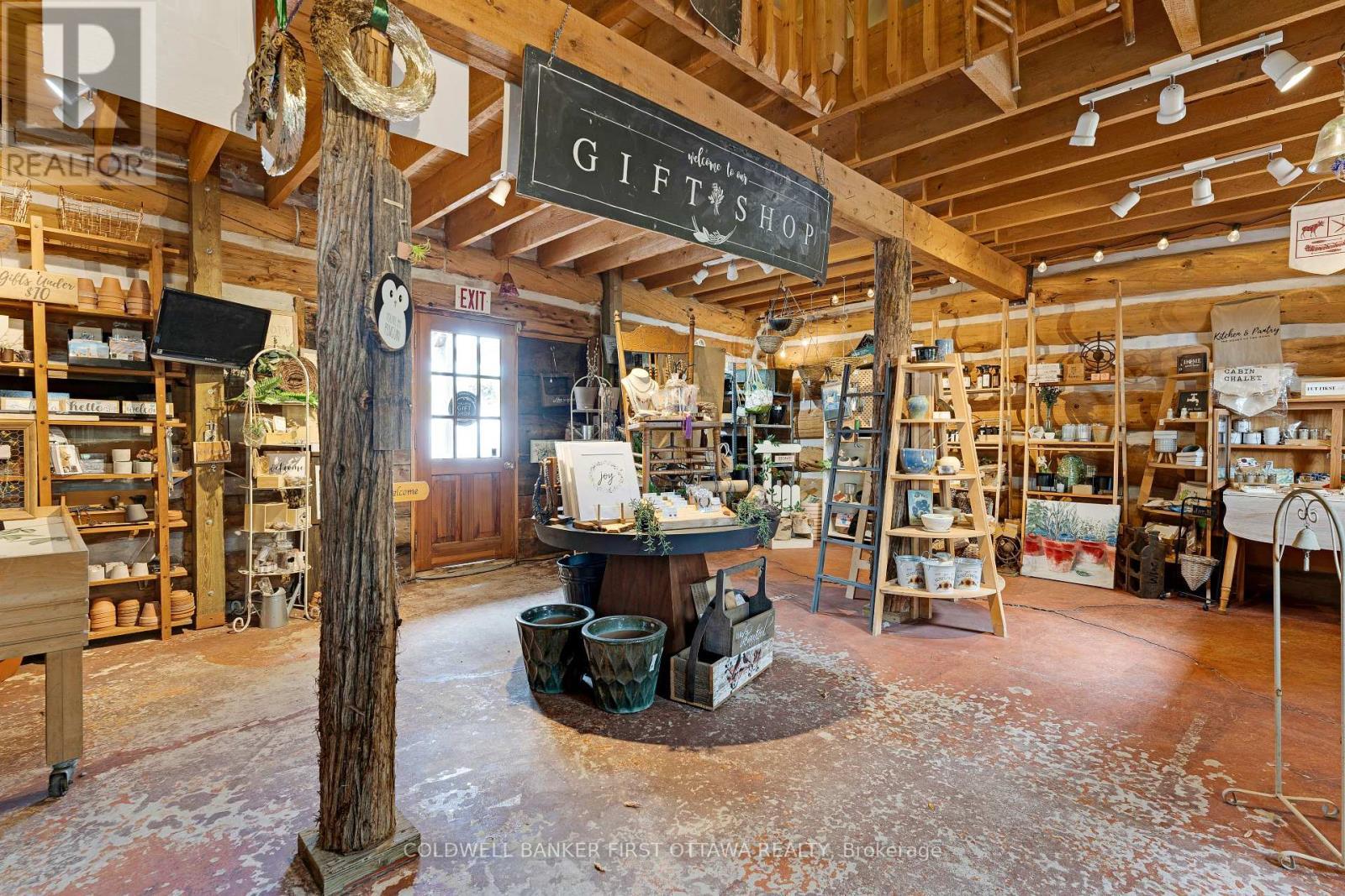 Comfrey Cottage - Gift Shop/Art Gallery - 3840 Old Almonte Road, Ottawa, ON