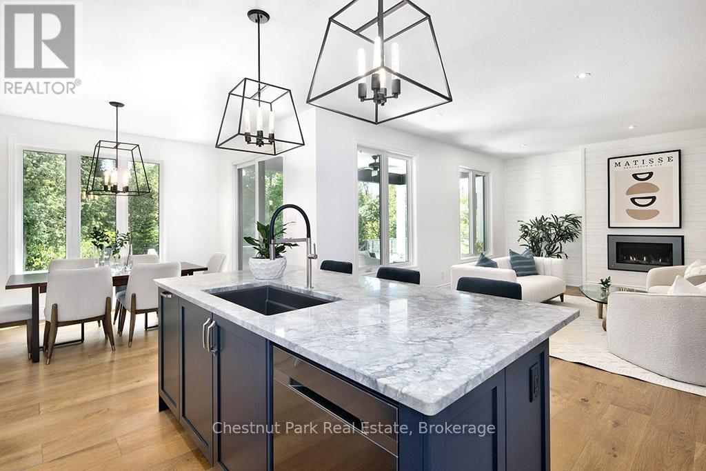 2237 Shore Lane, Wasaga Beach, ON - Indoor Photo Showing Other Room