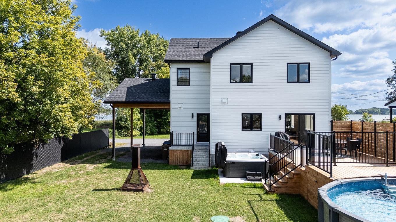 Back facade - 1028 Rue Bissonnette, Saint-Blaise-Sur-Richelieu, QC - Outdoor With Exterior