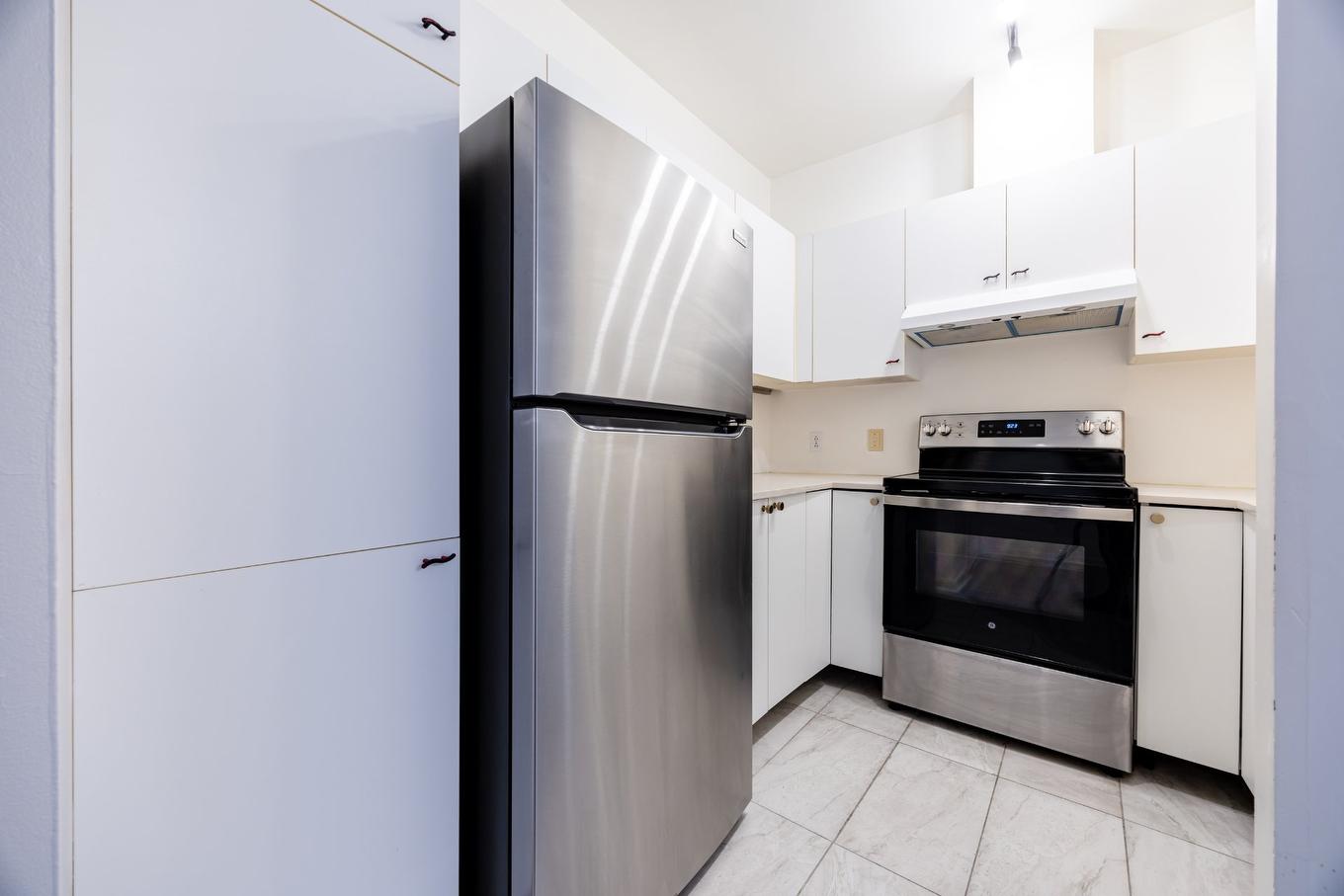 Kitchen - 3-1319 Rue Ste-Catherine E., Montréal (Ville-Marie), QC - Indoor Photo Showing Kitchen