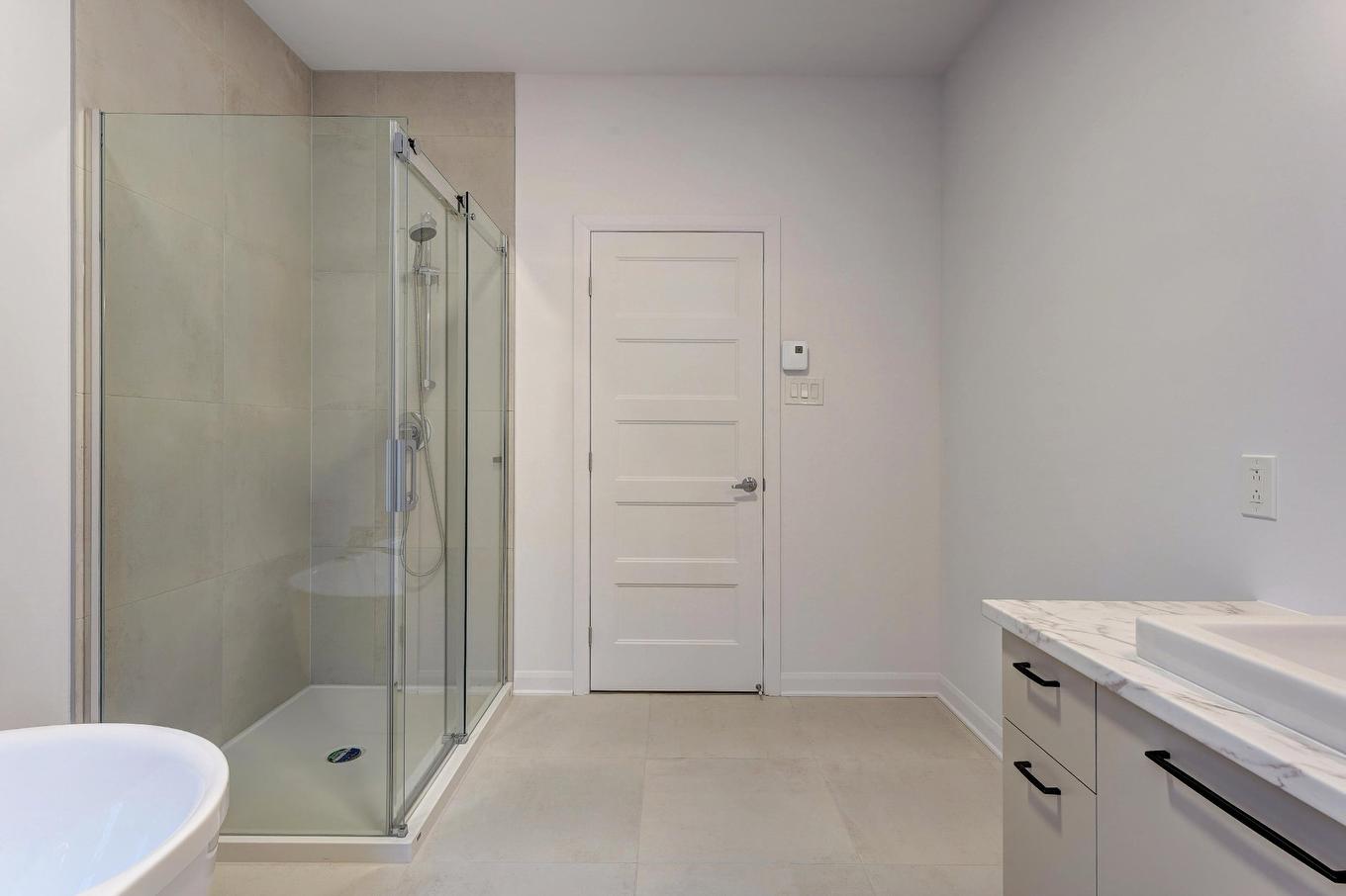 Bathroom - 872 Rue De Chaumont, Saint-Jérôme, QC - Indoor Photo Showing Bathroom