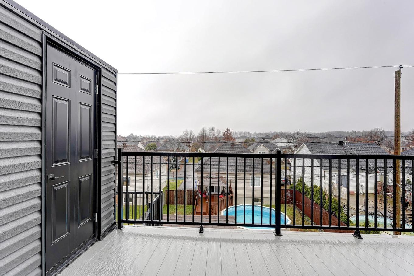 Balcony - 872 Rue De Chaumont, Saint-Jérôme, QC - Outdoor With Exterior