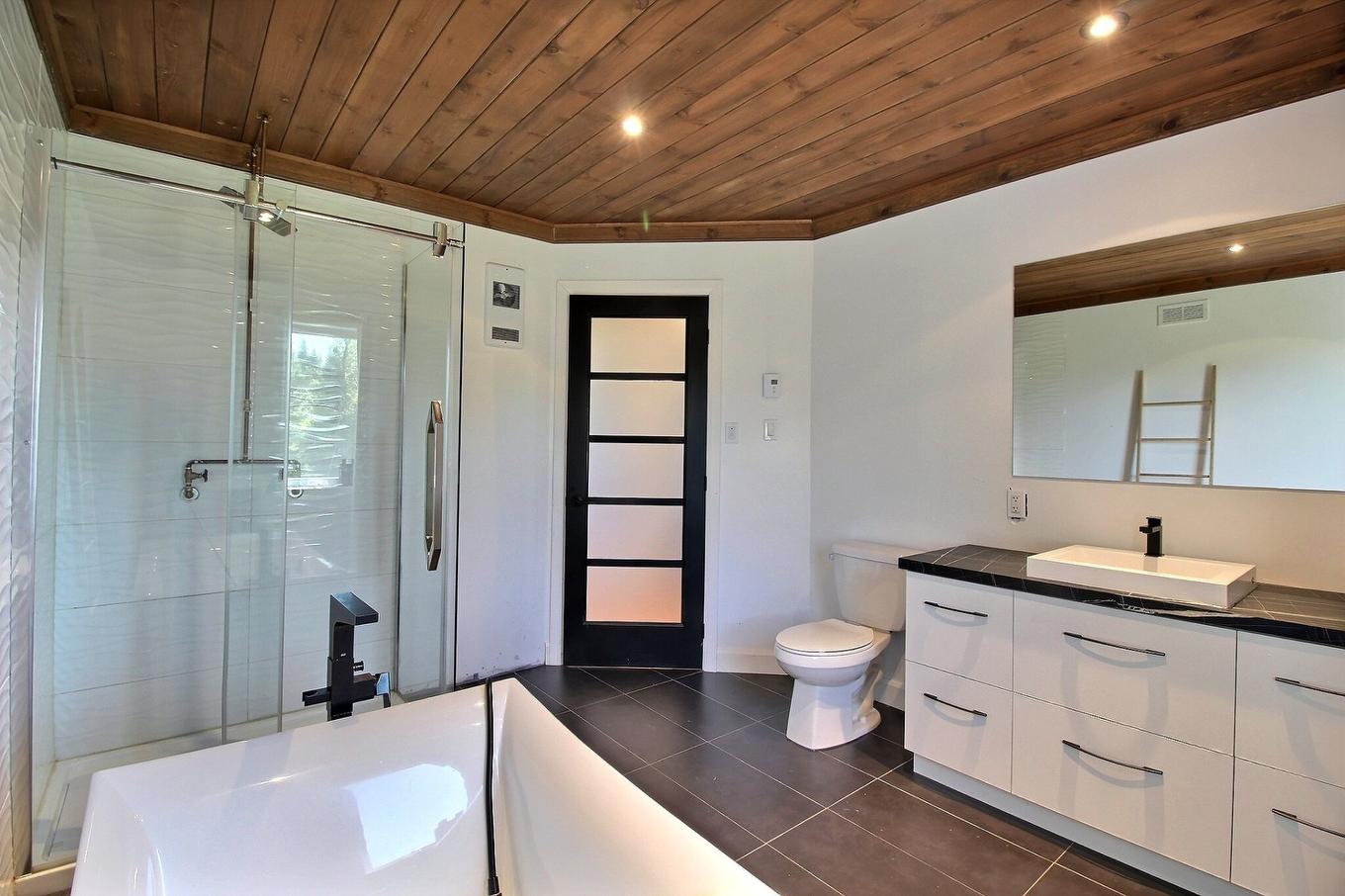 Bathroom - 812 Rg Watford, Saint-Benjamin, QC - Indoor Photo Showing Bathroom