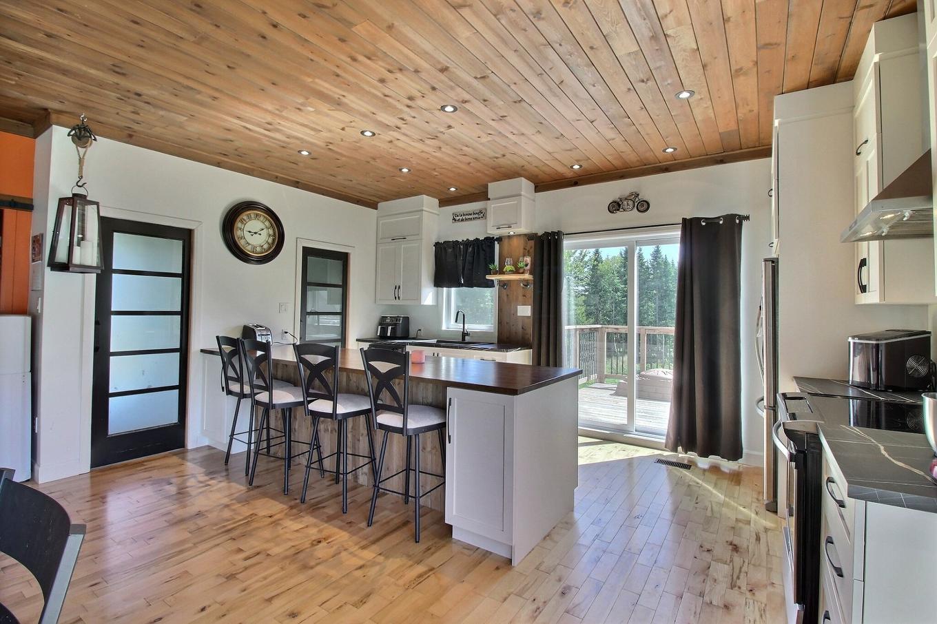 Kitchen - 812 Rg Watford, Saint-Benjamin, QC - Indoor