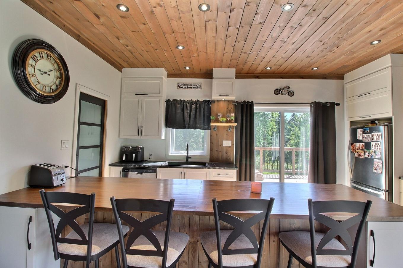 Kitchen - 812 Rg Watford, Saint-Benjamin, QC - Indoor