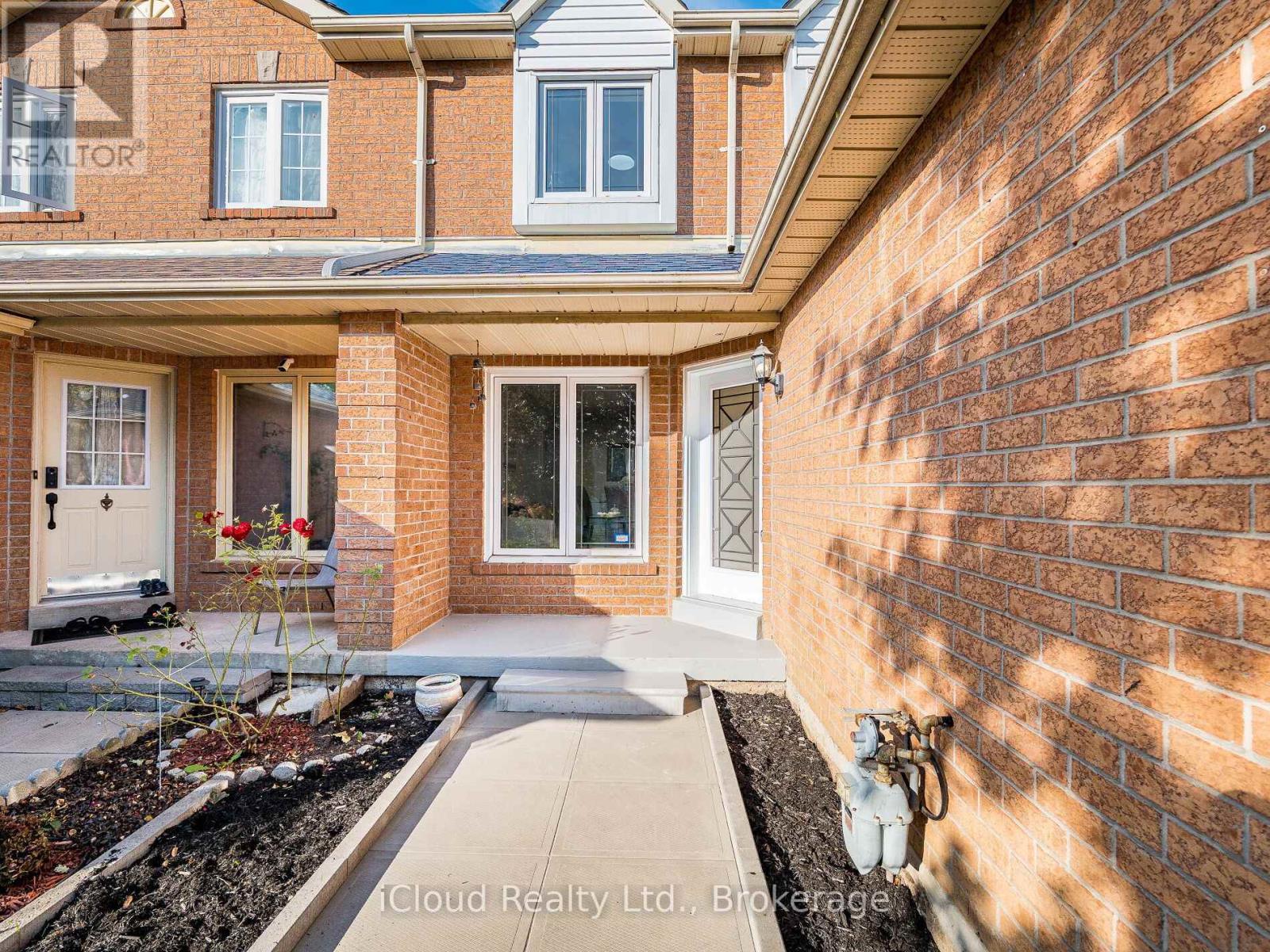 5238 Alicante Street, Mississauga, ON - Outdoor