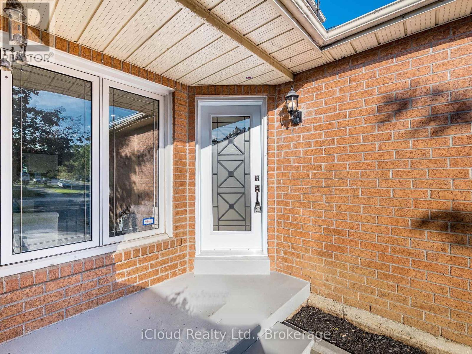 5238 Alicante Street, Mississauga, ON - Outdoor With Exterior