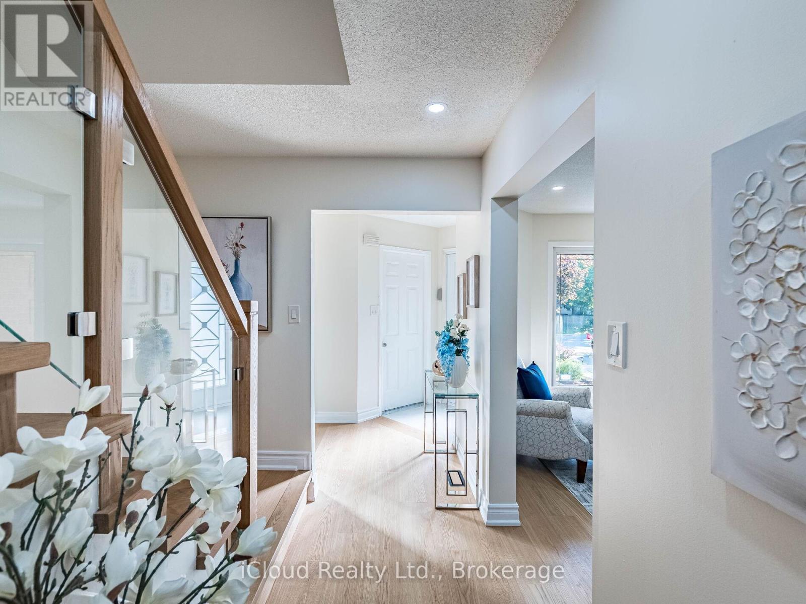 5238 Alicante Street, Mississauga, ON - Indoor Photo Showing Other Room