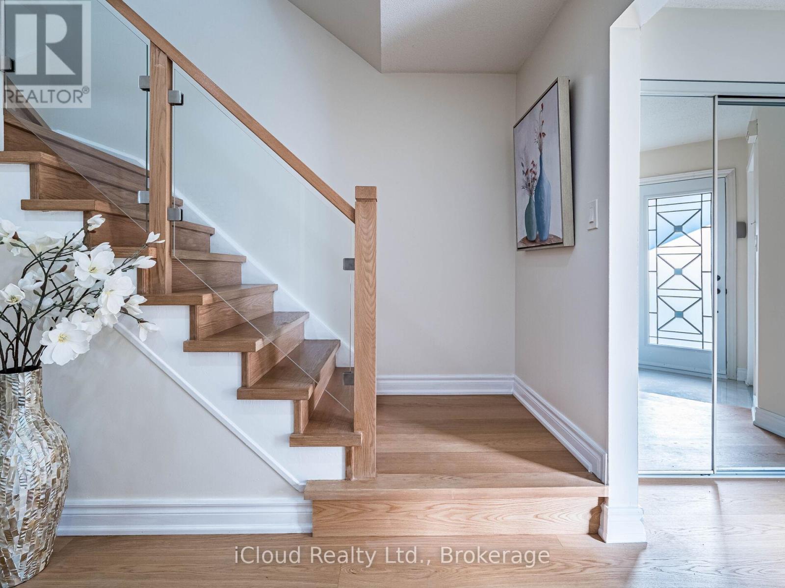 5238 Alicante Street, Mississauga, ON - Indoor Photo Showing Other Room