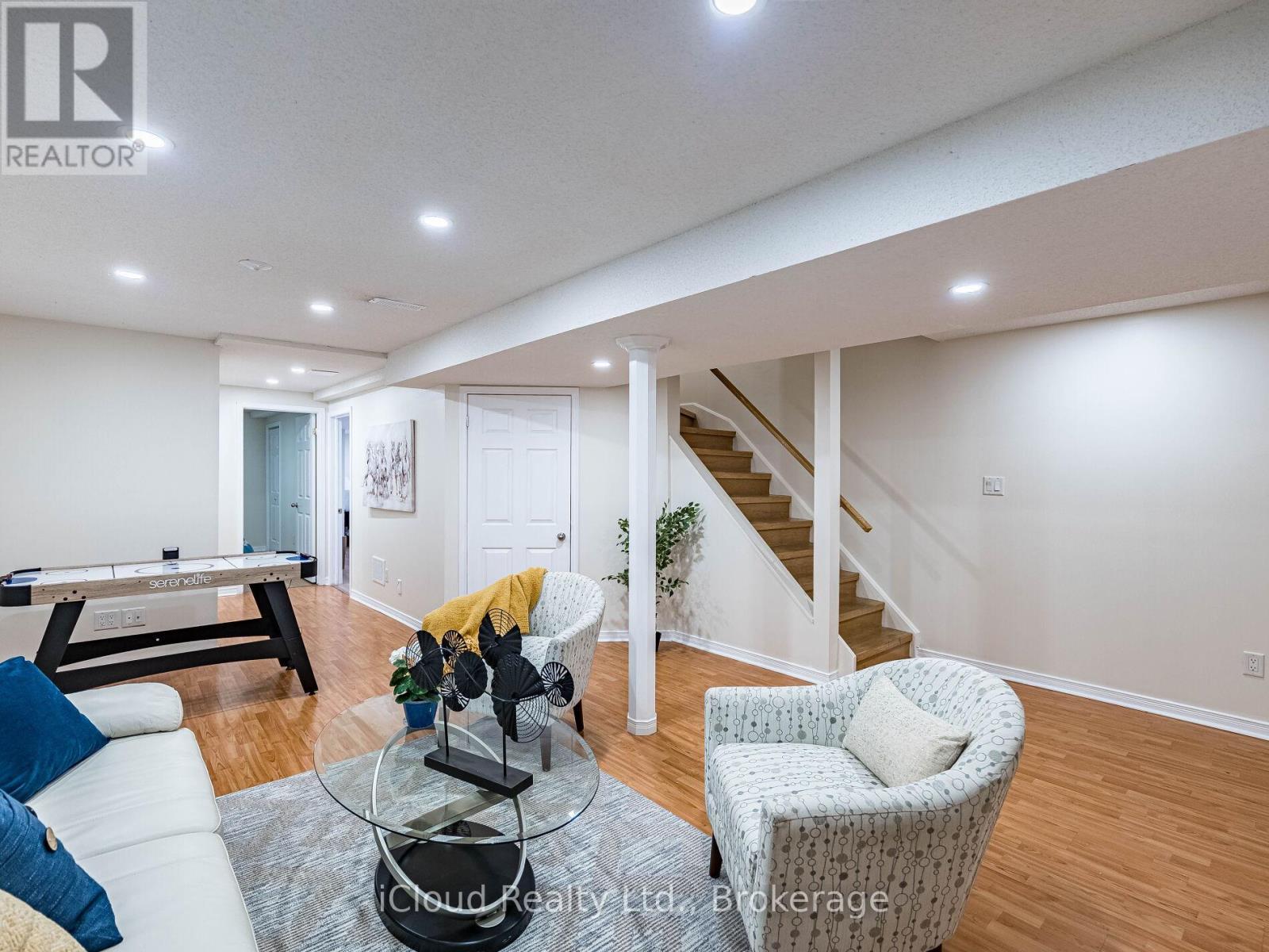 5238 Alicante Street, Mississauga, ON - Indoor