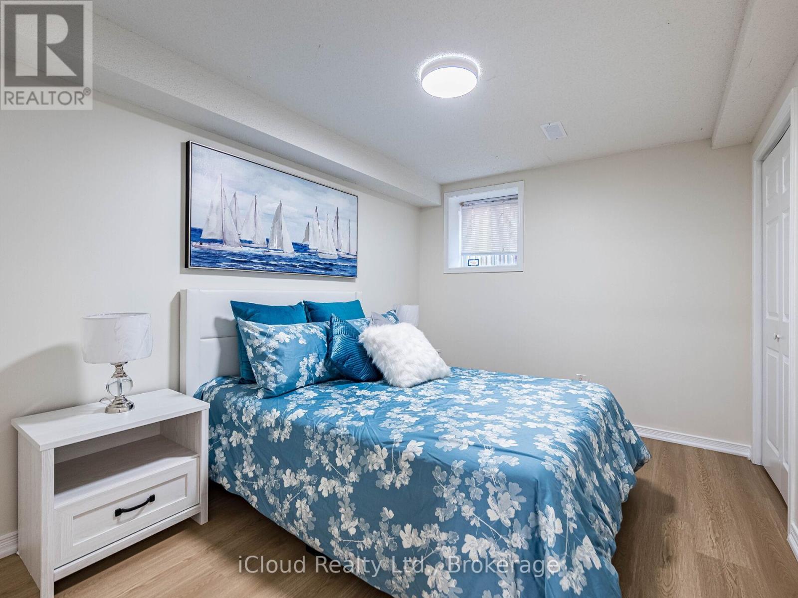 5238 Alicante Street, Mississauga, ON - Indoor Photo Showing Bedroom