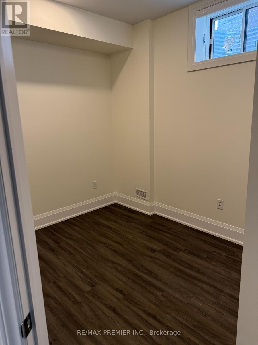 Lower - 590 Kleinburg Summit Way, Vaughan, ON