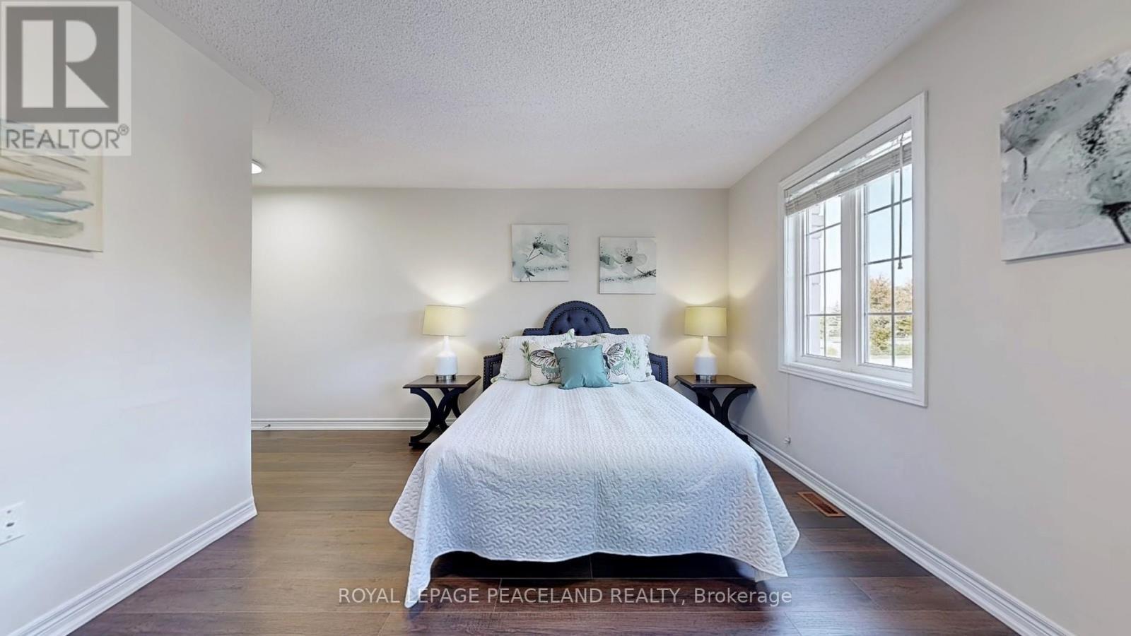15 Westolivia Trail, Vaughan, ON - Indoor Photo Showing Bedroom