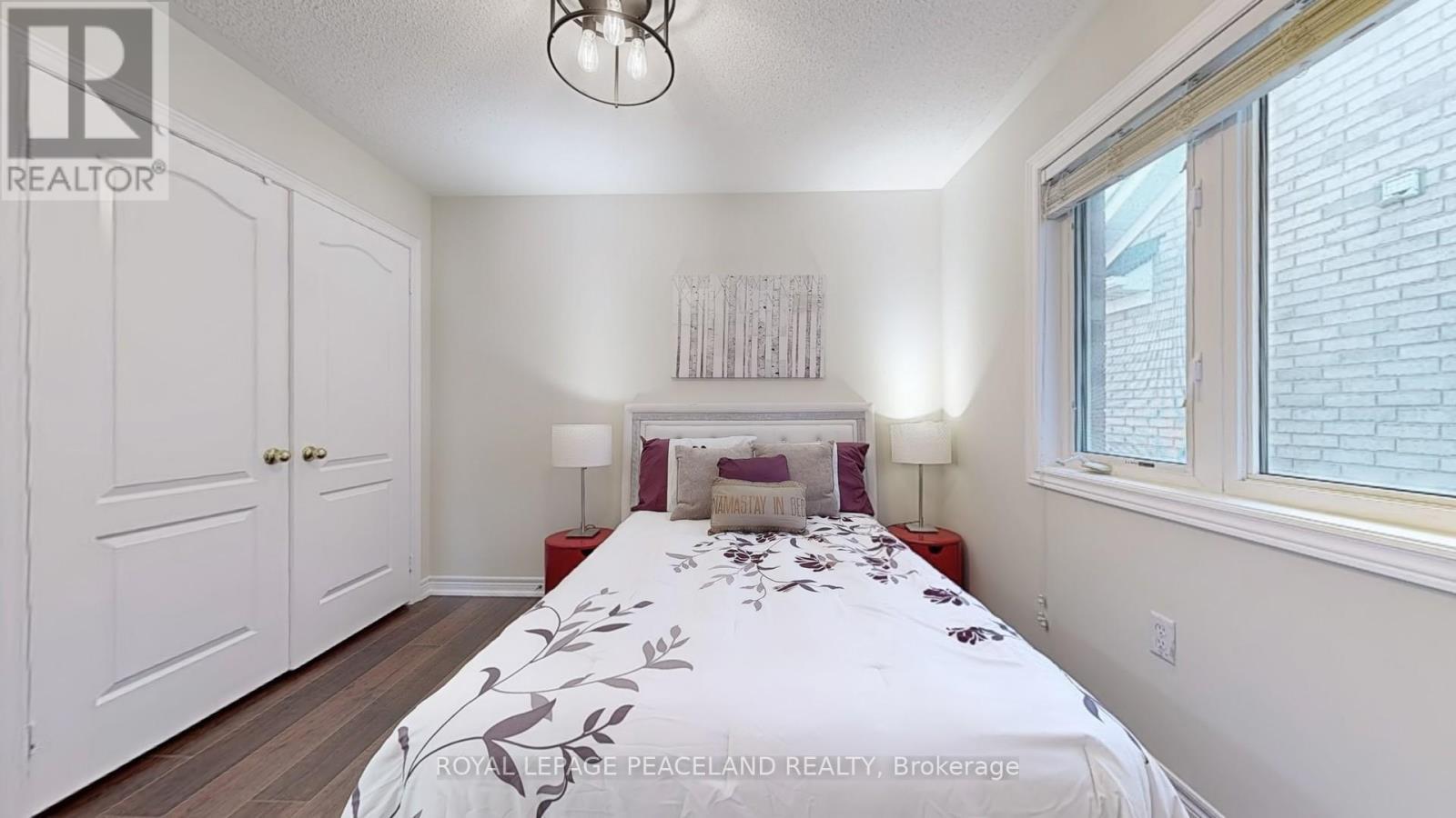 15 Westolivia Trail, Vaughan, ON - Indoor Photo Showing Bedroom
