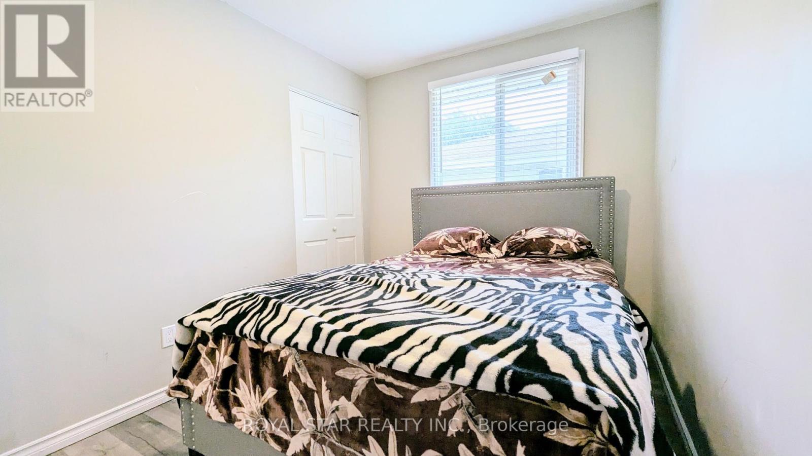 42 Witty Avenue, Ingersoll, ON - Indoor Photo Showing Bedroom