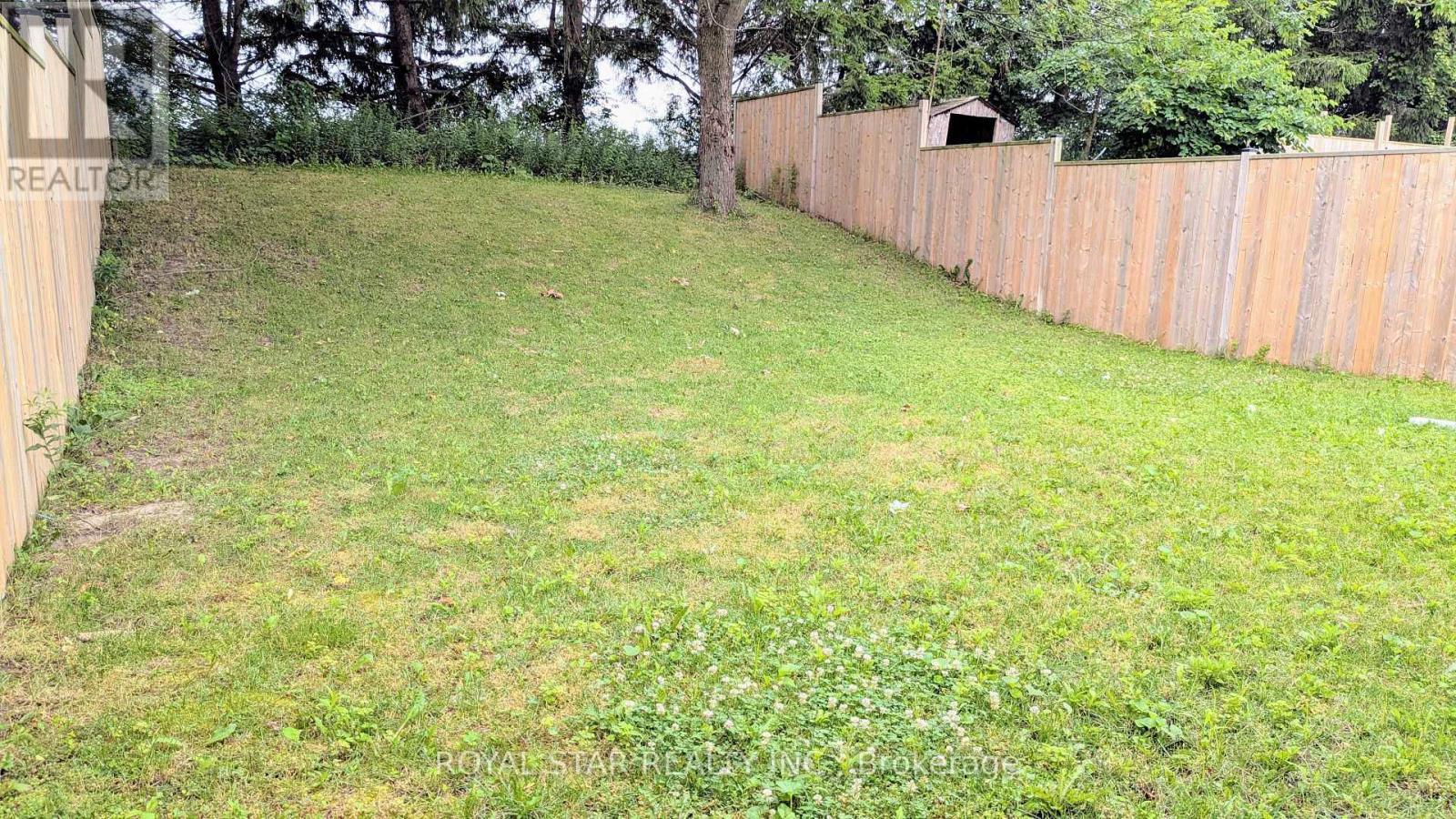 42 Witty Avenue, Ingersoll, ON - Outdoor